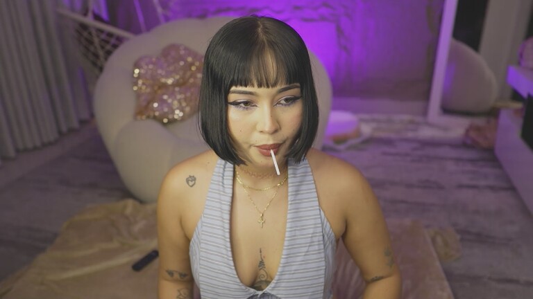 Aleshiadoll's Streamate show and profile