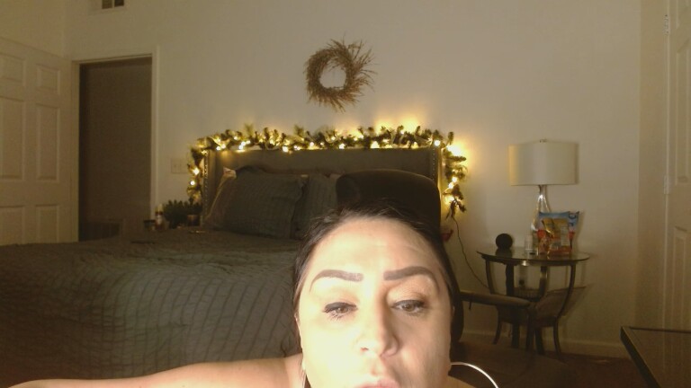 AlyssiaAmore's Streamate show and profile