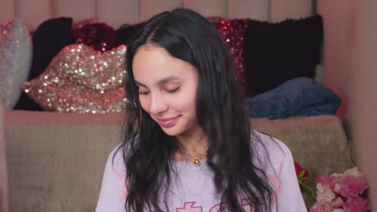 GIABONNETT's Streamate show and profile