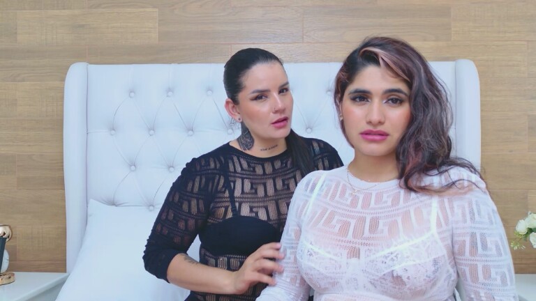 MaraAndSaray's Streamate show and profile